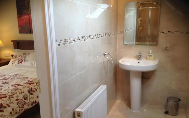 Channel View Bed & Breakfast