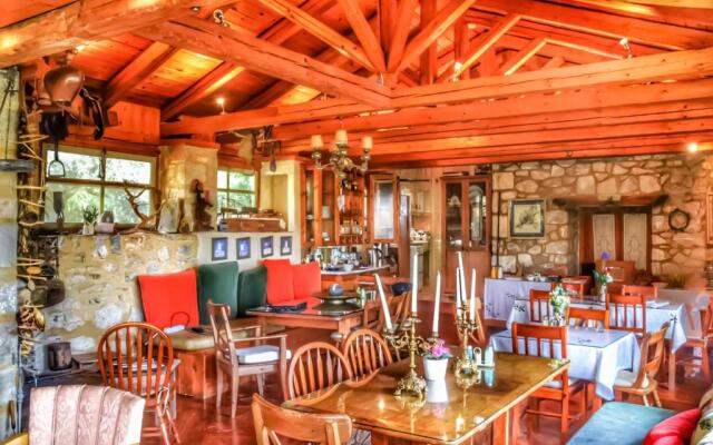 Elaion Guesthouse