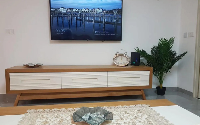 King David breathtaking LAKE VIEW 4BDR PENTHOUSE