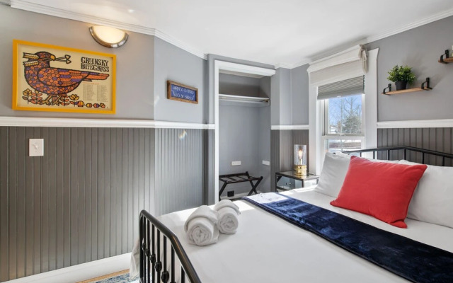 Charming Victorian By Sloan's Lake - Free Parking!