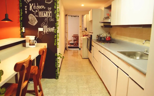 Africa house-Casa Hotel Laureles-La70