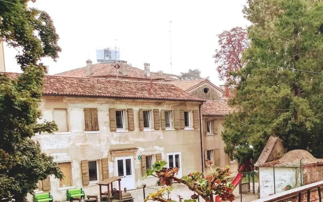 Piazza Del Grano Treviso Center