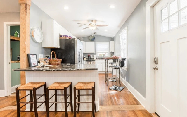 Cumberland Ave - 202