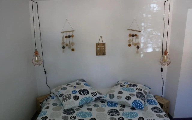 Studio charmant et spacieux au calme