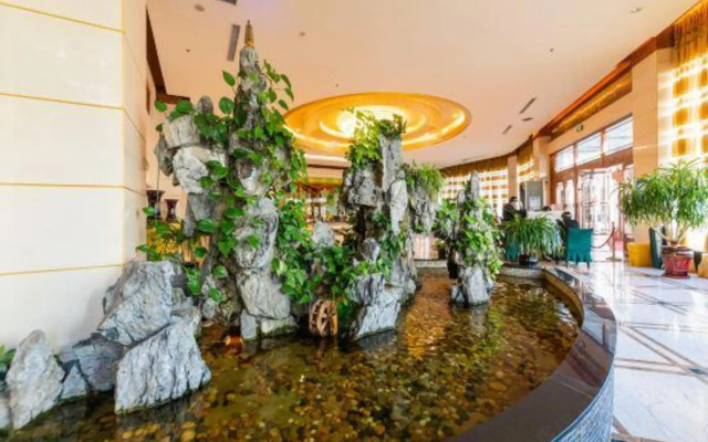 Friendship Peak Hotel