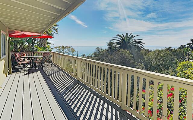 3BR 2BA Summerland Beach Retreat Ocean Views by RedAwning