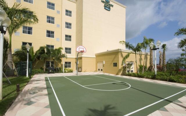 Homewood Suites by Hilton Miami Airport West