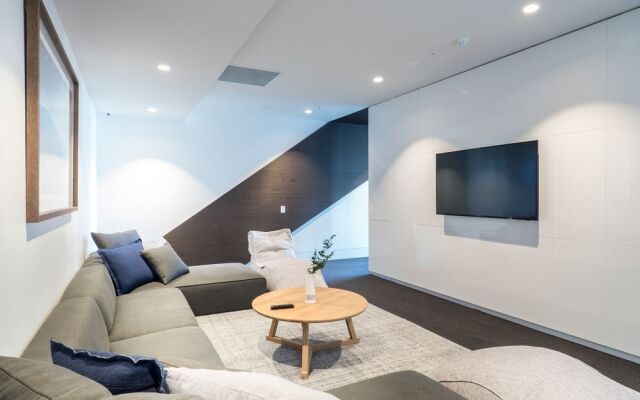 LittleStay Collection- Eporo