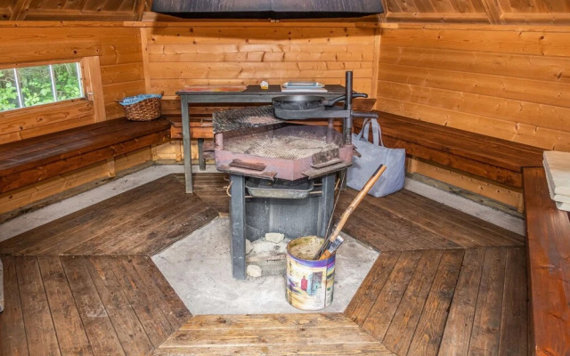 Peukaloinen b1 Kuusamo