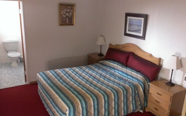 Acacia Rose Motor Inn