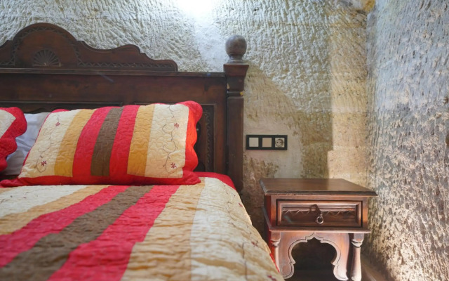 Travel Inn Cave Hotel