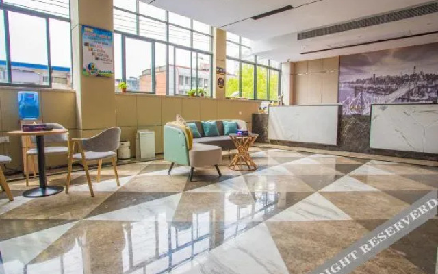 super 8 Hotel