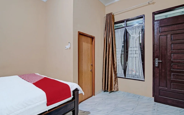 OYO 92223 Alfatar Homestay Syariah