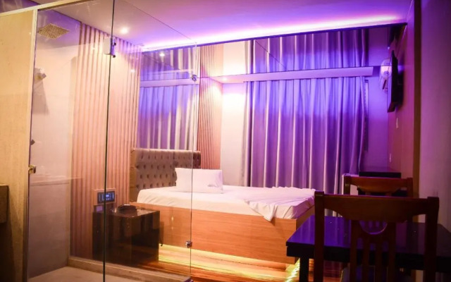 Motel Sunny Day Contagem