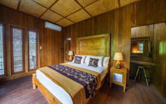 Black Pearl Hostel