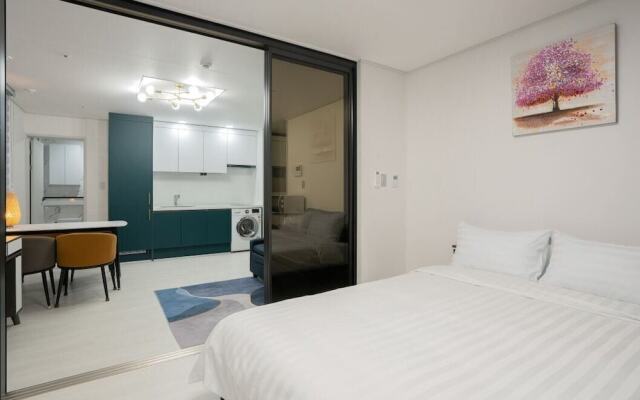 Seomun Residence Hotel