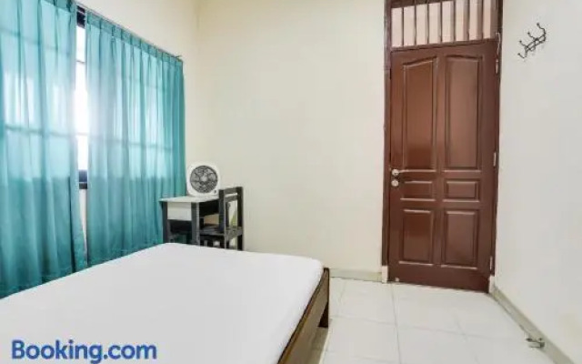 SPOT ON 91770 441 Pemuda Homestay