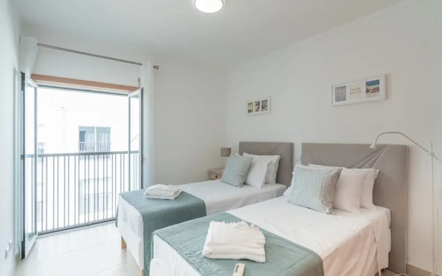 Tavira BAY 3 With Pool by Homing