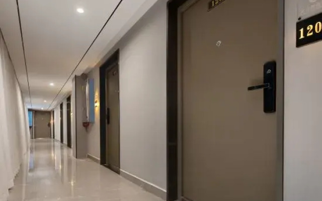 Jimmy Fashion Hotel (Changsha Yuehu Park Subway Station)