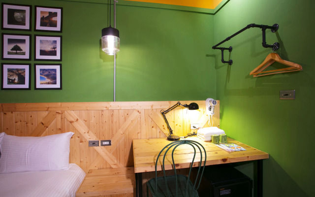 Loft Hostel - Feng Chia