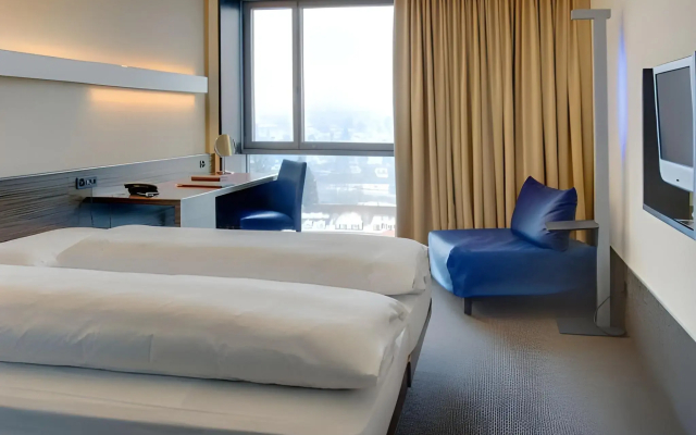 Hotel Ambassador