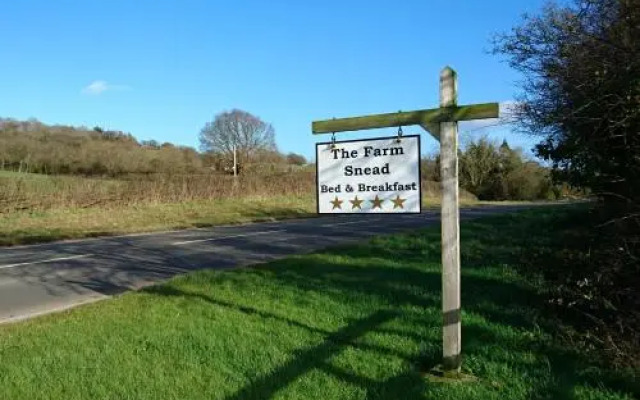 The Farm Snead Bed & Breakfast