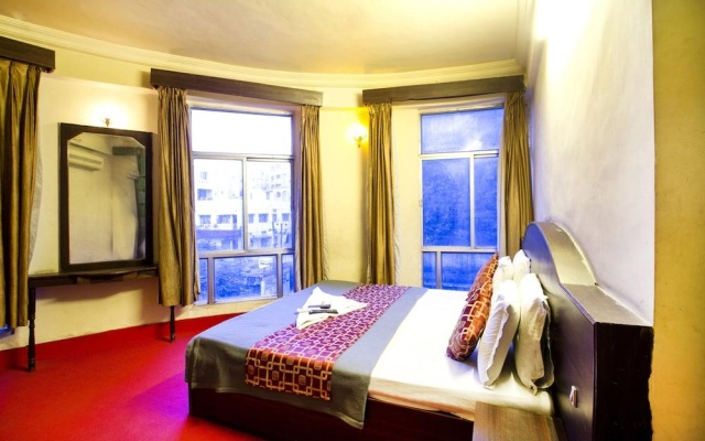 Hotel Rainbow Sapphire
