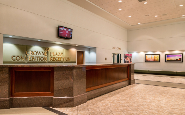 Crowne Plaza Springfield by IHG
