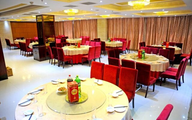 Dinis Business Hotel Kaiyuan Branch