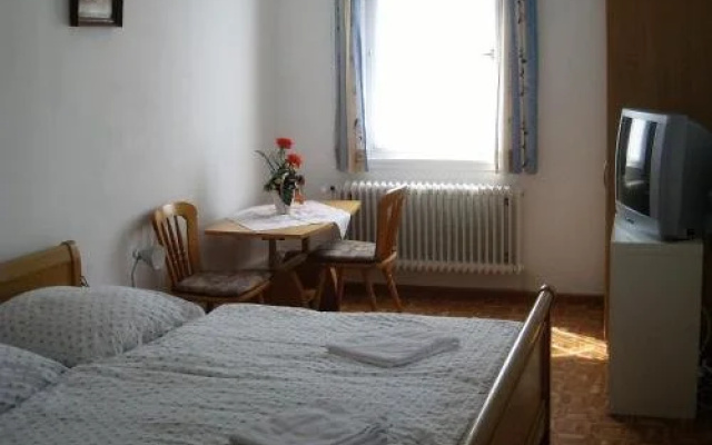 Gasthof Pension Krone