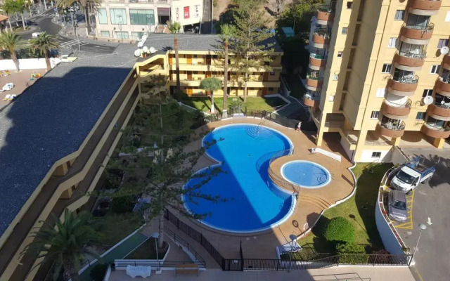 Luxurious Townhouse in Los Cristianos