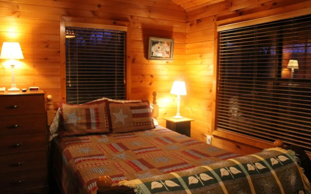 Romantic Honeymooner Hot Tub Jacuzzi Swing FP