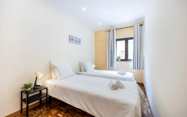 Urban City View Apartment