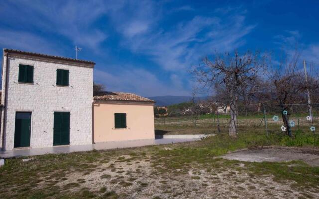 S209 - Sirolo, nuovissimo bilocale con portico pt