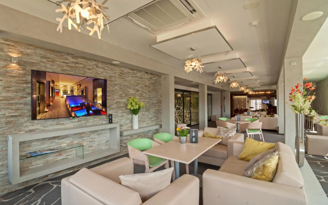 Harmony Hotel