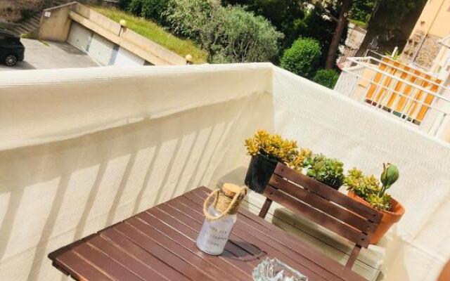 Suquet Beach Center - 10m walk from Palace 100m beach