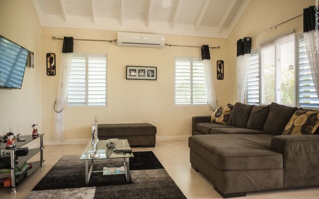 Summer Shades at Richmond Estate