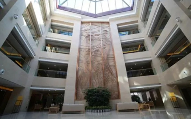 New Hongyun Hotel – Lobby – Yingkou