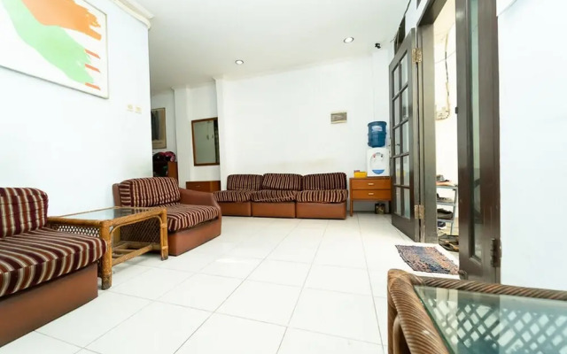 KoolKost Syariah near STIE Trianandra