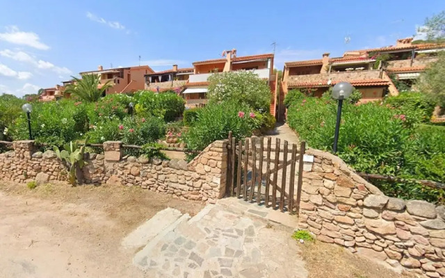 Apartment Porto Istana Near the Beach