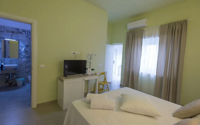 Luci del Salento Guest House