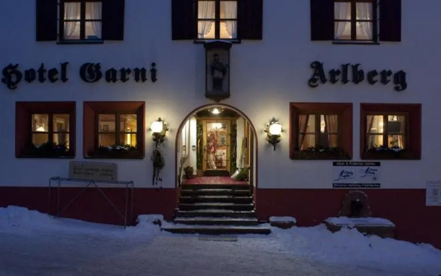 Hotel Garni Arlberg