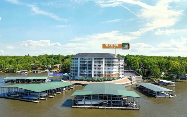 Seascape Cove Waterfront!