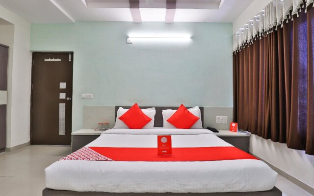 OYO 2656 Hotel Sunstar
