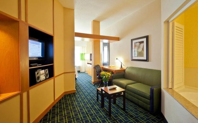 Fairfield Inn and Suites Youngstown Austintown