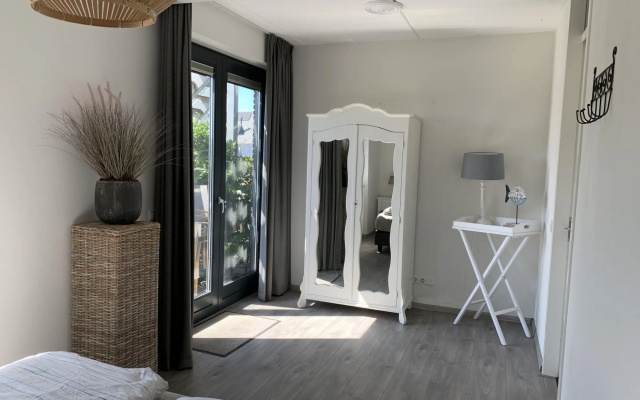 Lovely Holiday Home in Stavoren near Frisian Lakes