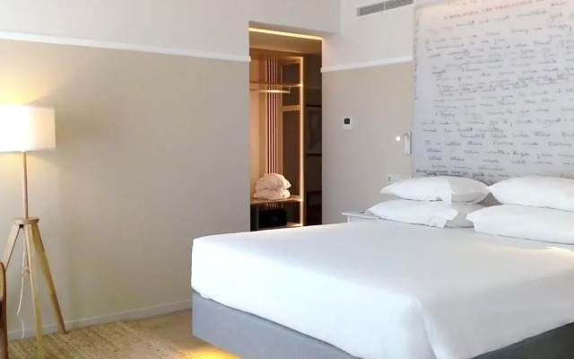 Pestana Fisherman Village