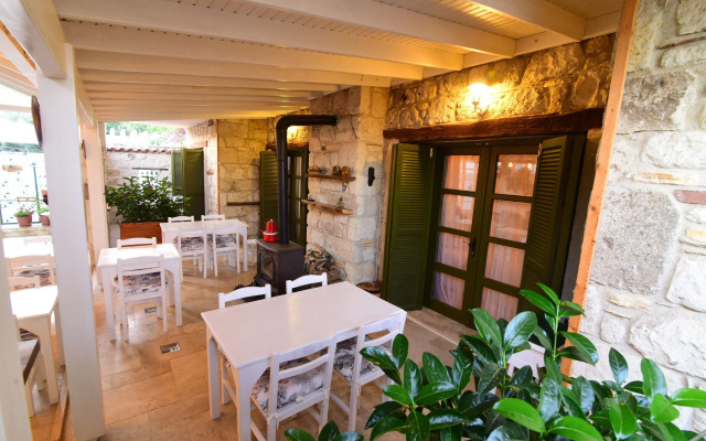 Lunar Butik Hotel Alaçatı