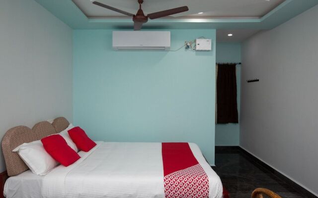 OYO 23398 Sri Murugan Beach Paradise