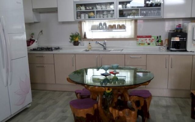 Ayami Guesthouse